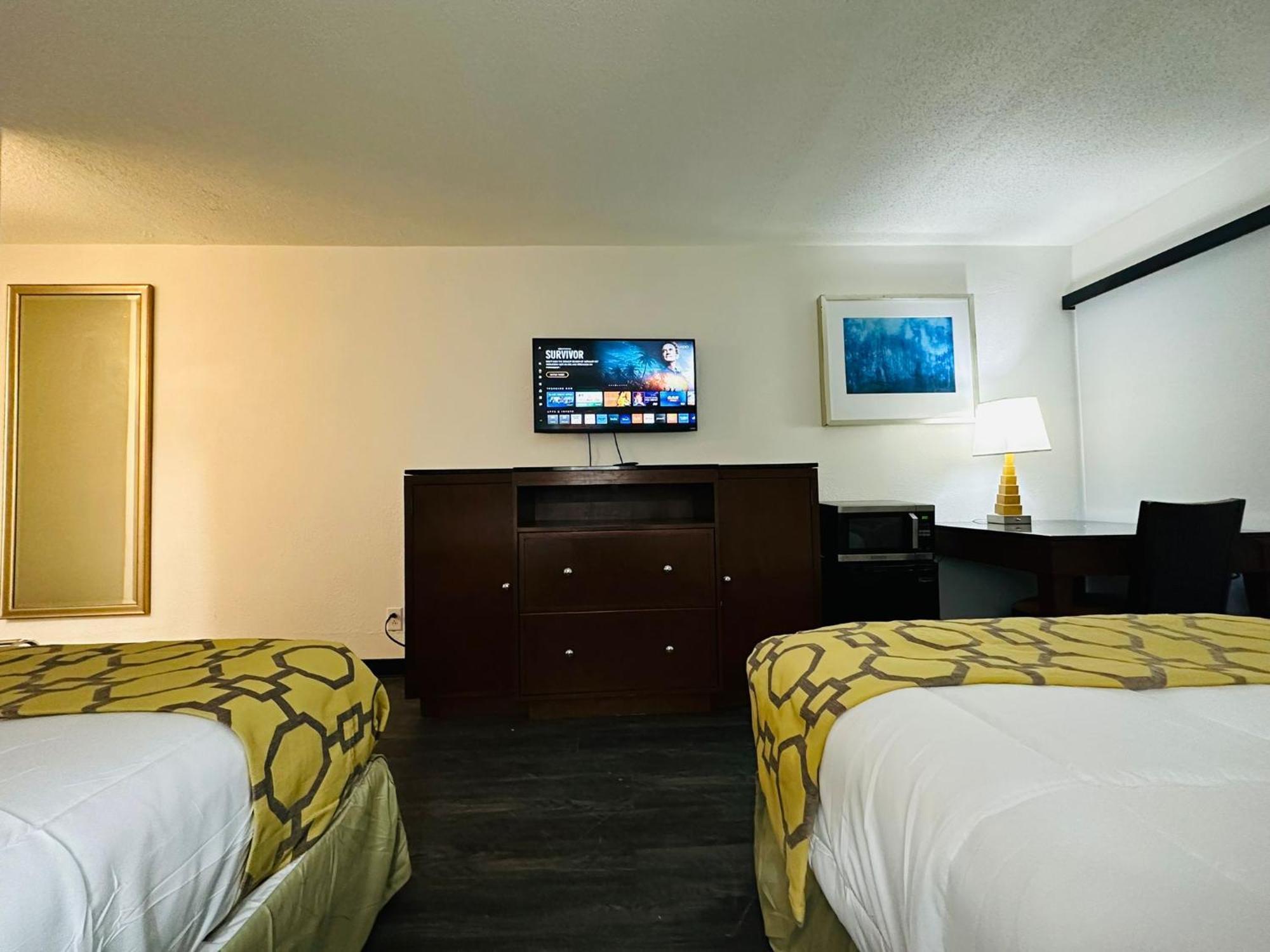 Baymont Inn And Suites By Wyndham Columbus / Near Osu Buitenkant foto