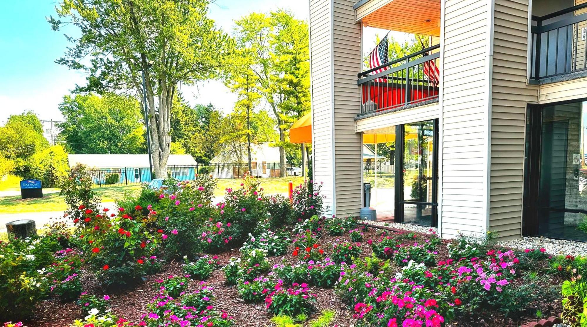 Baymont Inn And Suites By Wyndham Columbus / Near Osu Buitenkant foto